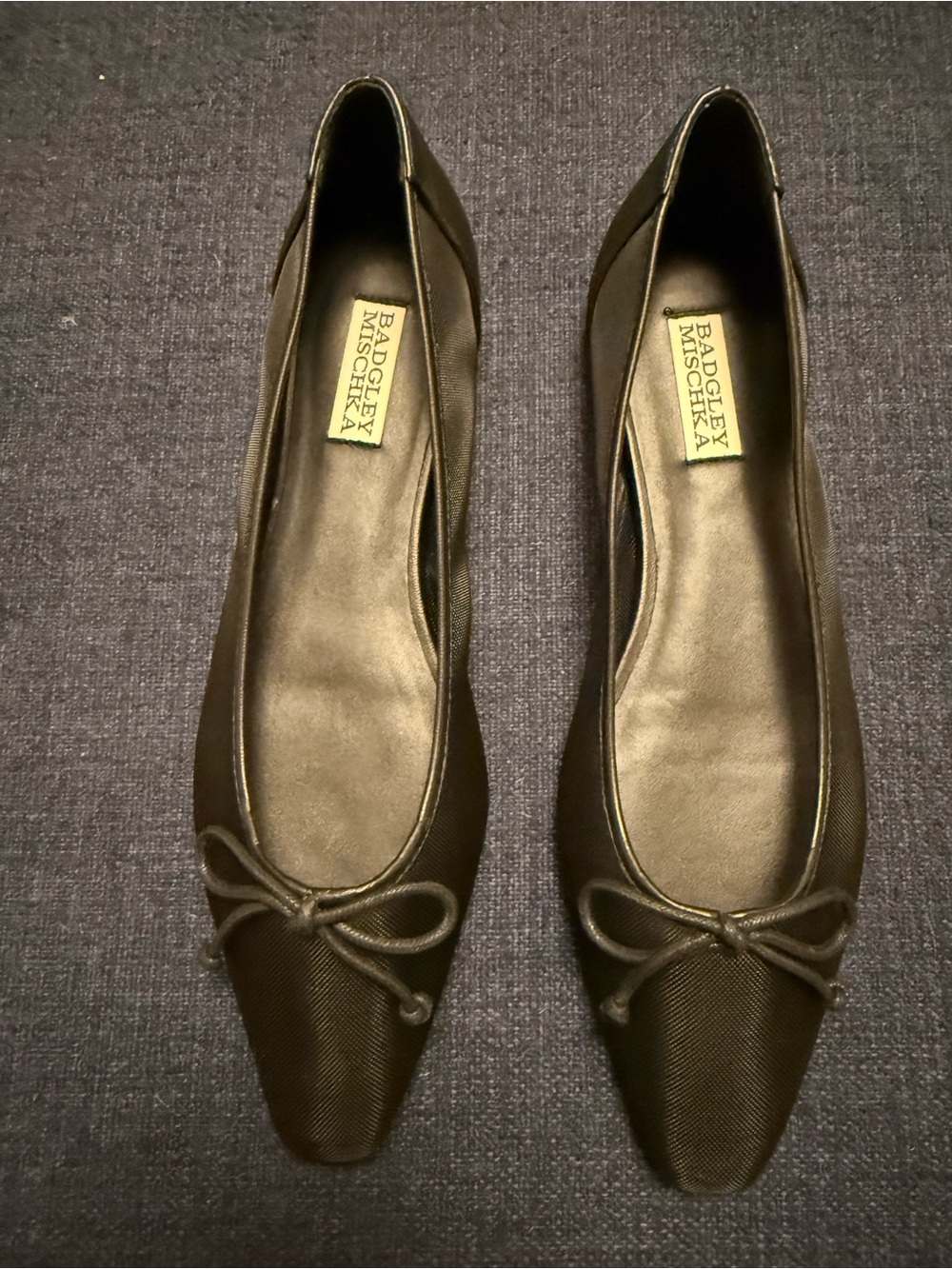 Badgley Mischka Black Pointed-Toe Bow Ballet Flats